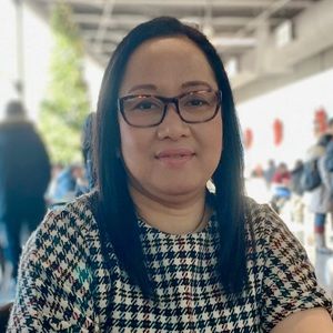 Meet your Posher, Divina